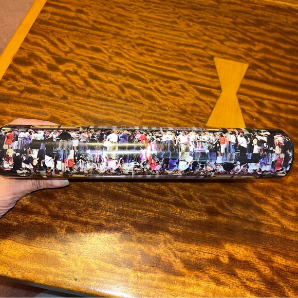 NYC Times Square Hard Shell Clutch With Chain Strap Purse - Picture 7 of 10